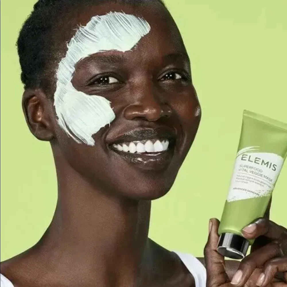 ELEMIS superfood vital